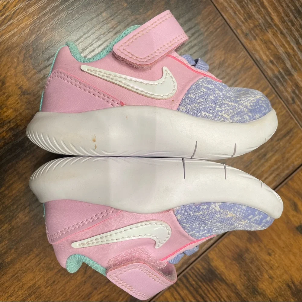 Baby Nike Shoes - Boy Girl - Picture 6 of 7